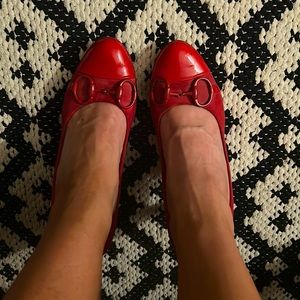 Red Gucci Vintage pump. ❤️